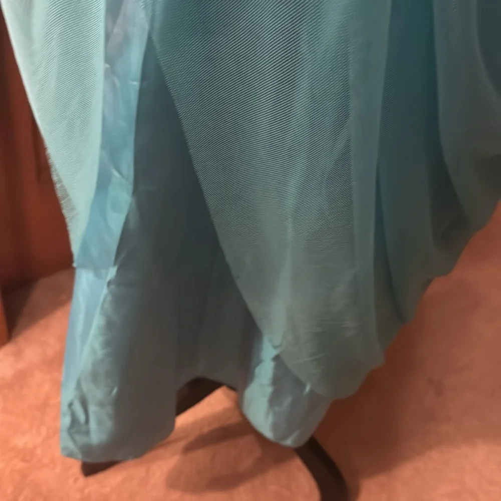 David’s Bridal🩵 teal dress like new - Picture 5 of 12